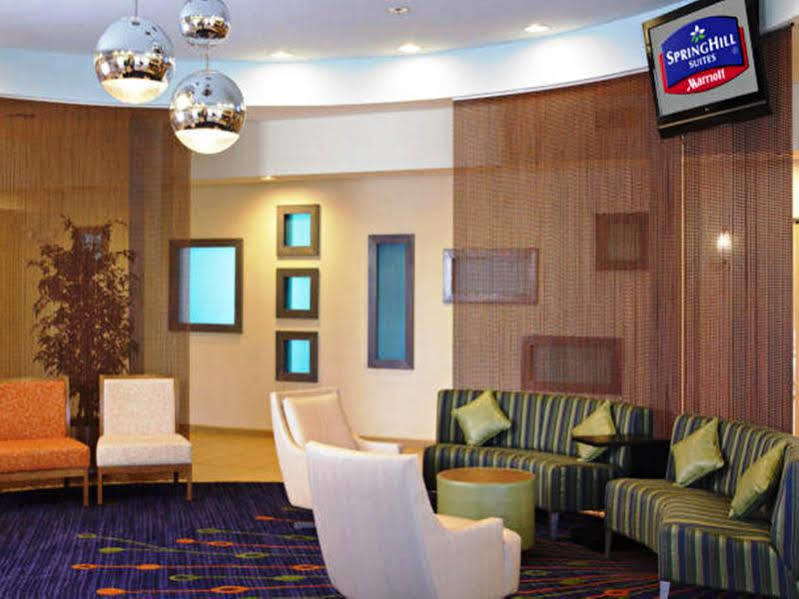Springhill Suites St. Louis Airport/Earth City Бріджтон Екстер'єр фото